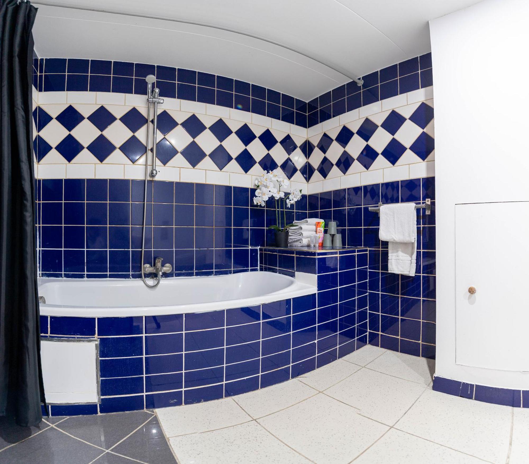 בריסל Hotel Abberdeen מראה חיצוני תמונה